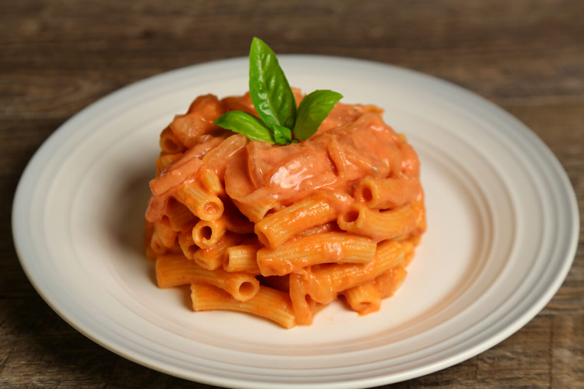 A Trulli customer favorite! Our classic vodka sauce pleases any palate with a decadent, rich and creamy flavor.
