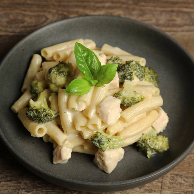 Chicken & Broccoli Alfredo Sauce